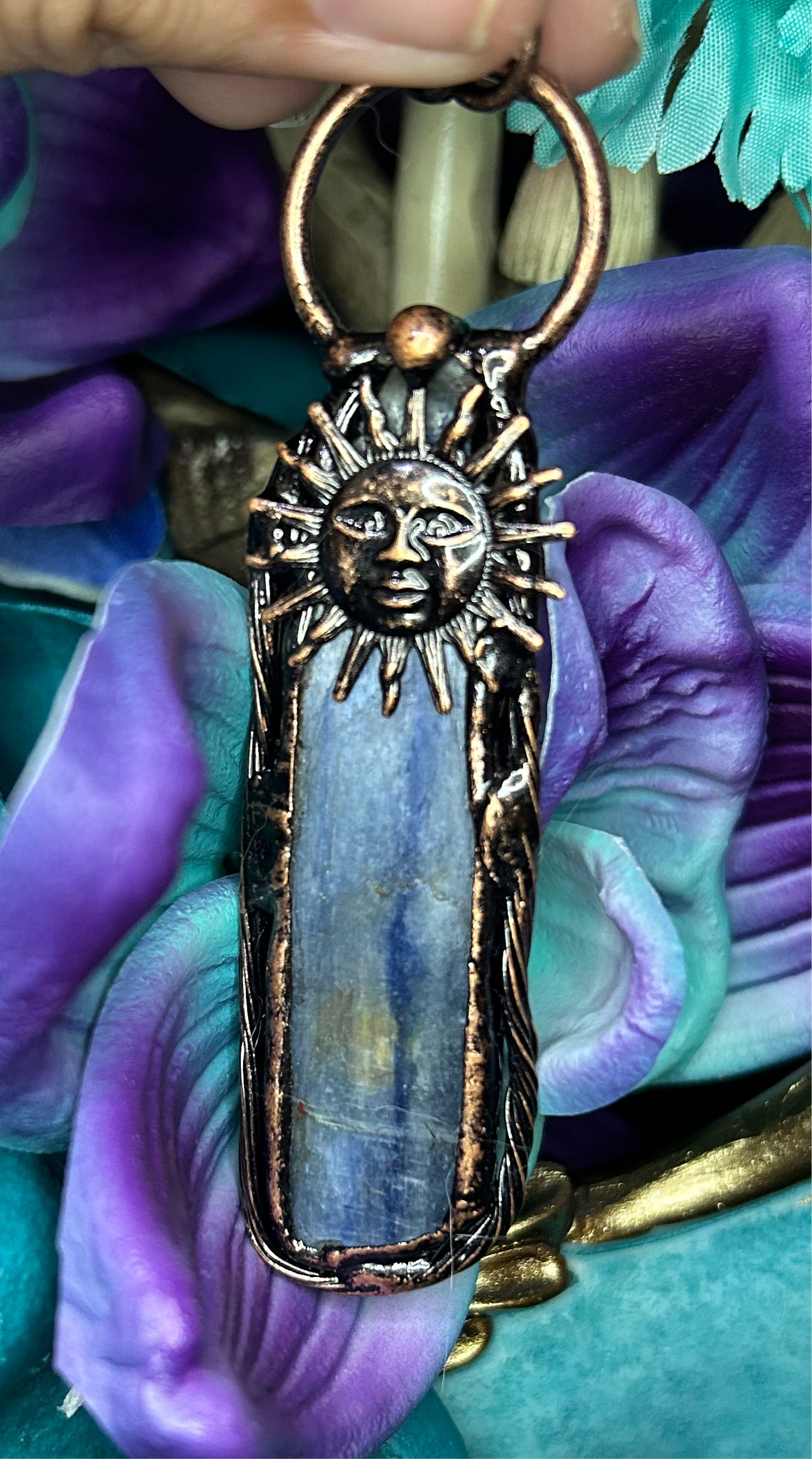 Kyanite Pendant KN04