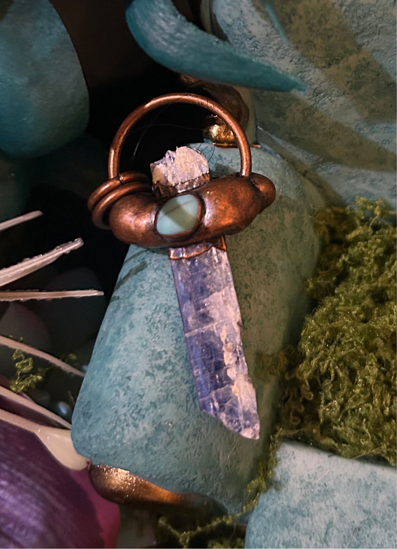 Kyanite Pendant KN08