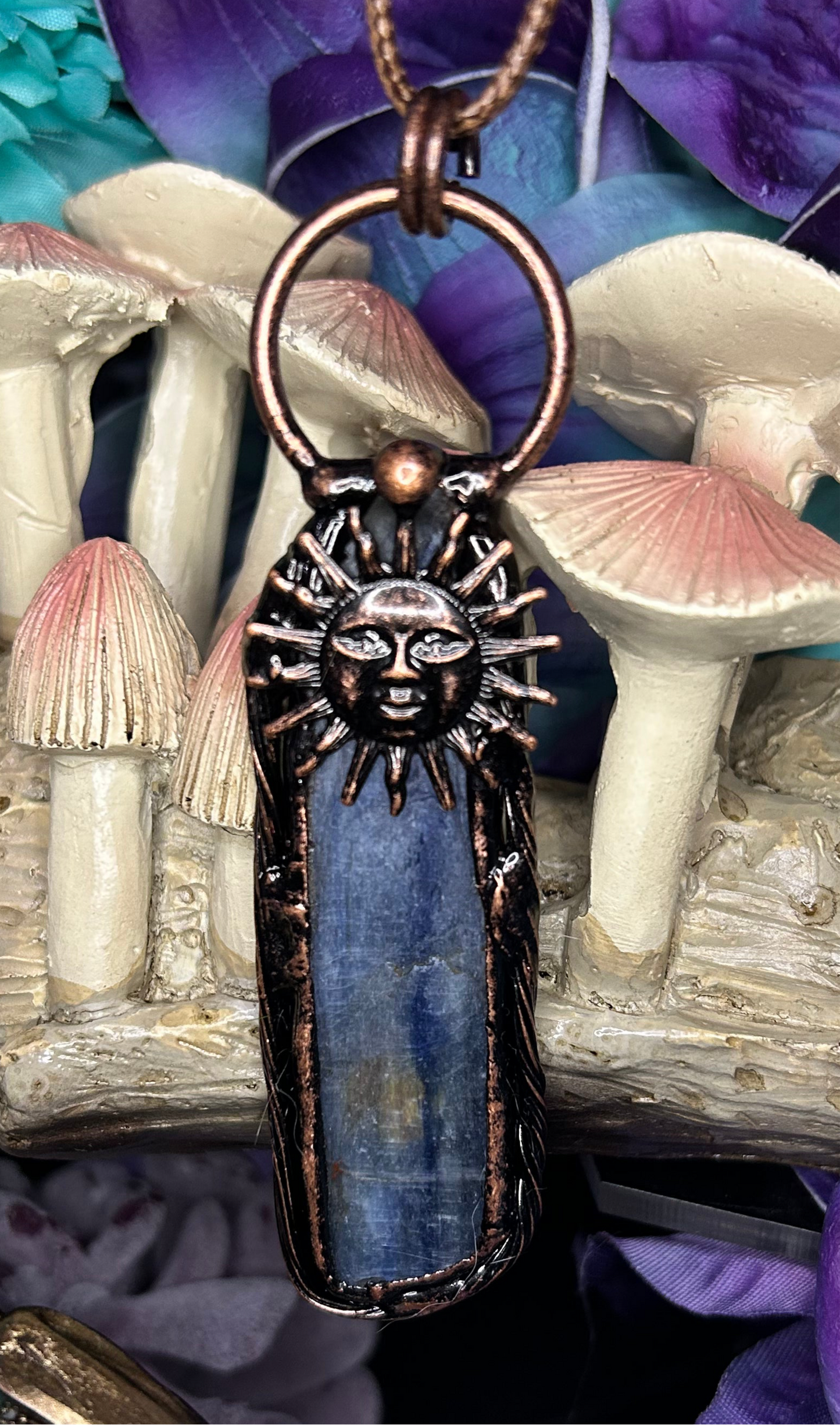 Kyanite Pendant KN04