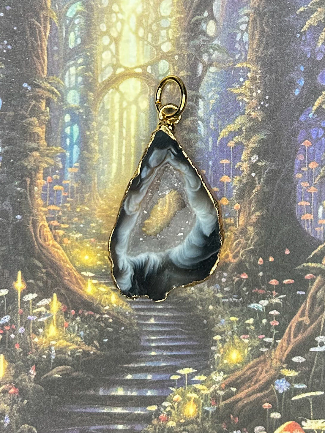 Agate Geode Pendant AG48