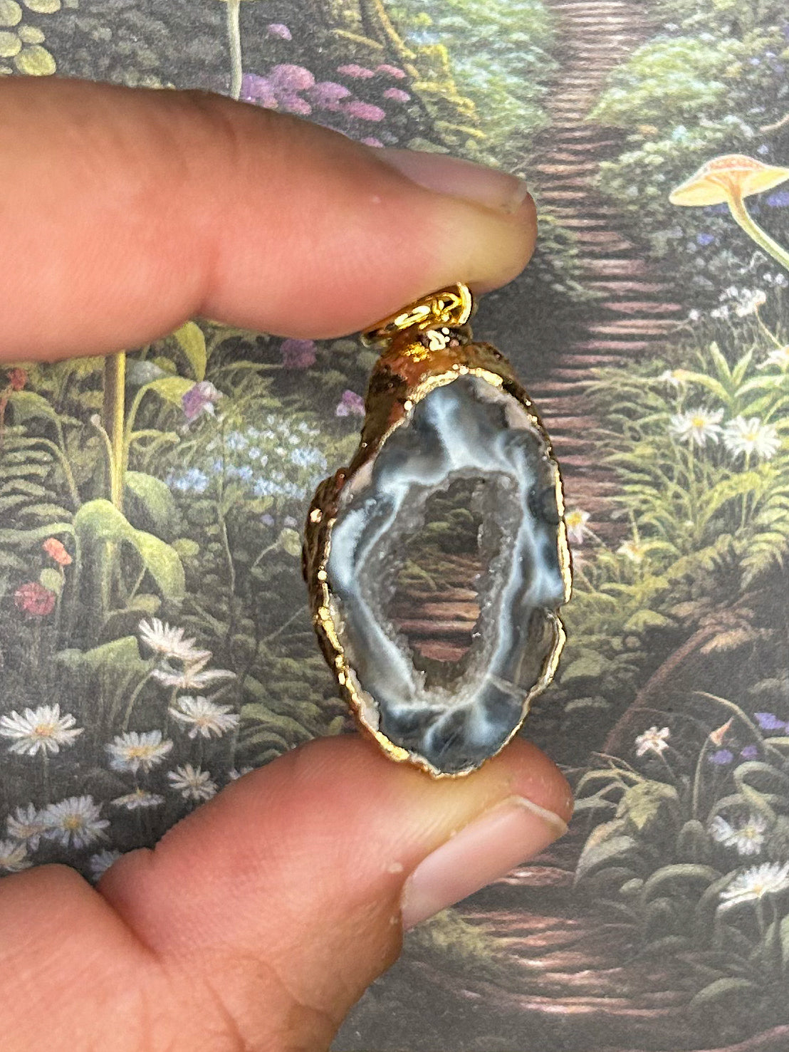 Agate Geode Pendant AG38