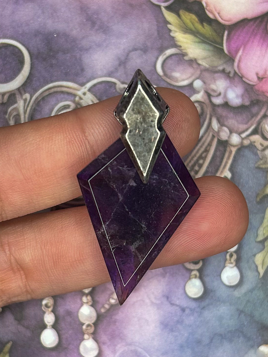 Amethyst Pendant AM66