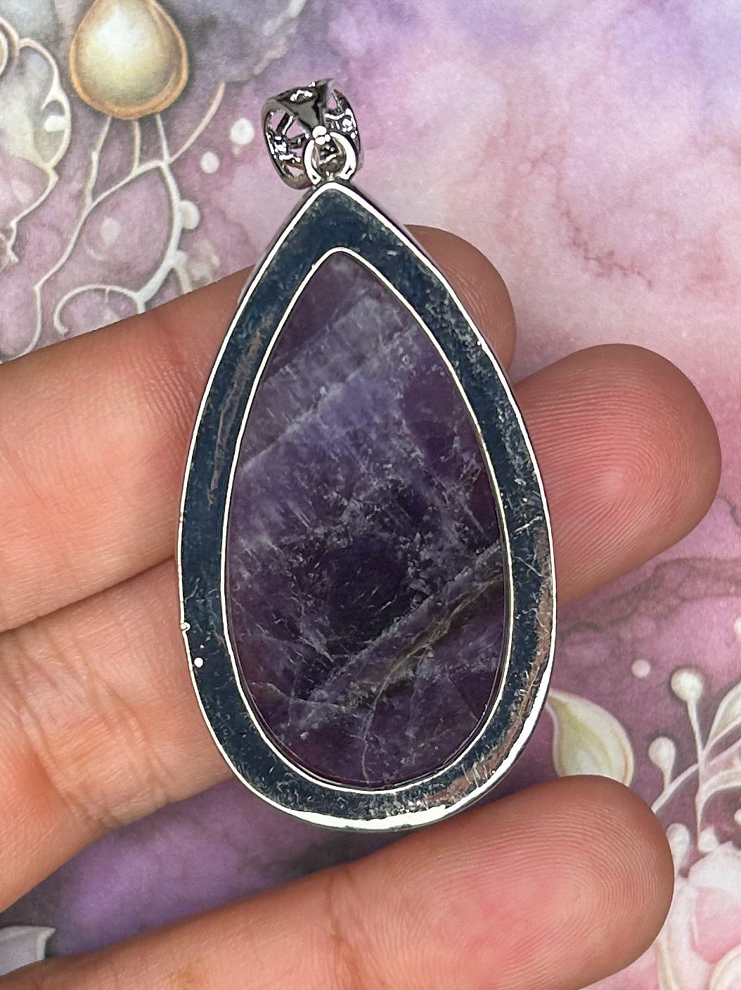 Amethyst Pendant AM124