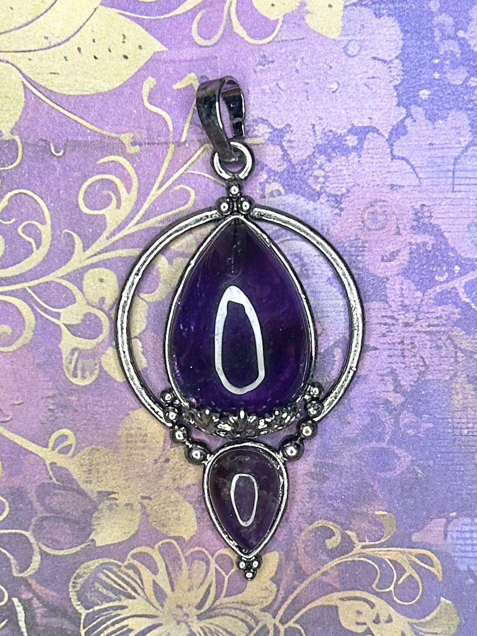 Amethyst Pendant AM105