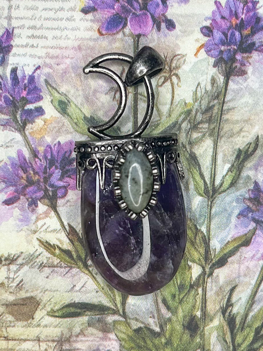 Amethyst Pendant AM91