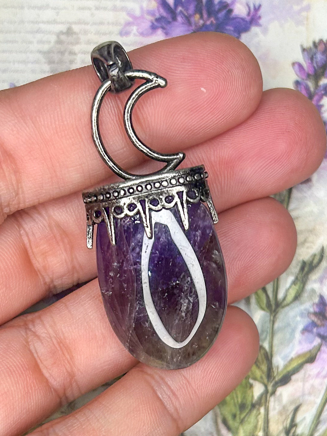 Amethyst Pendant AM91