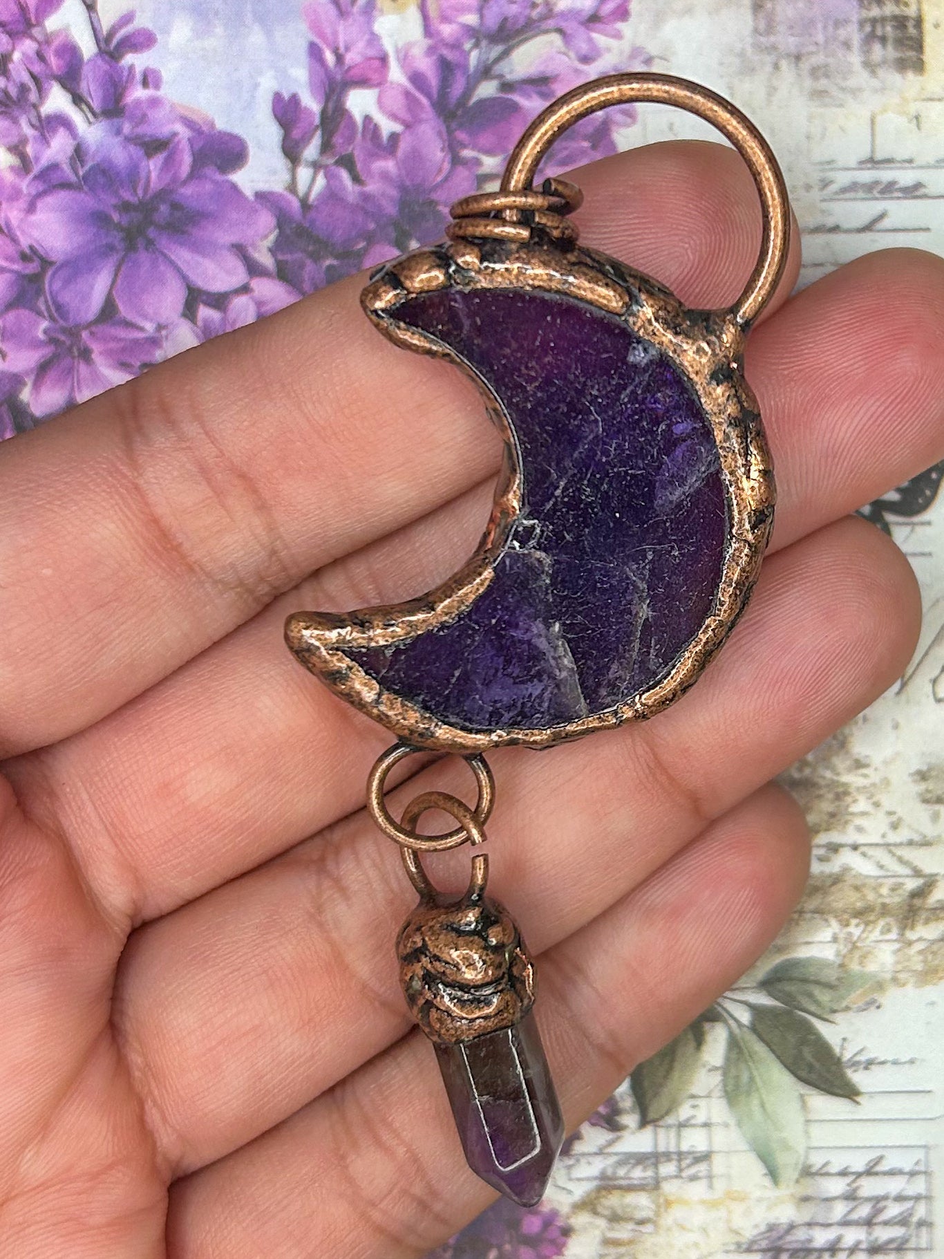 Amethyst Pendant AM16