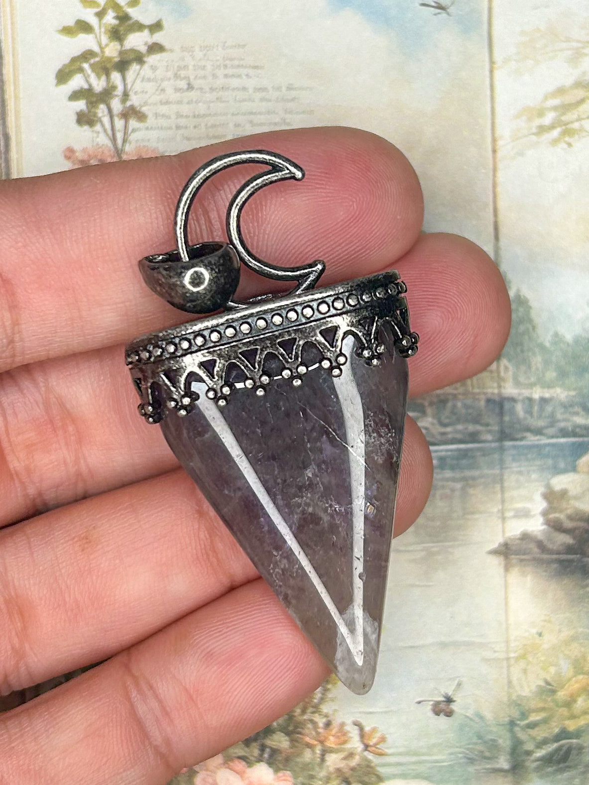 Amethyst Pendant AM19