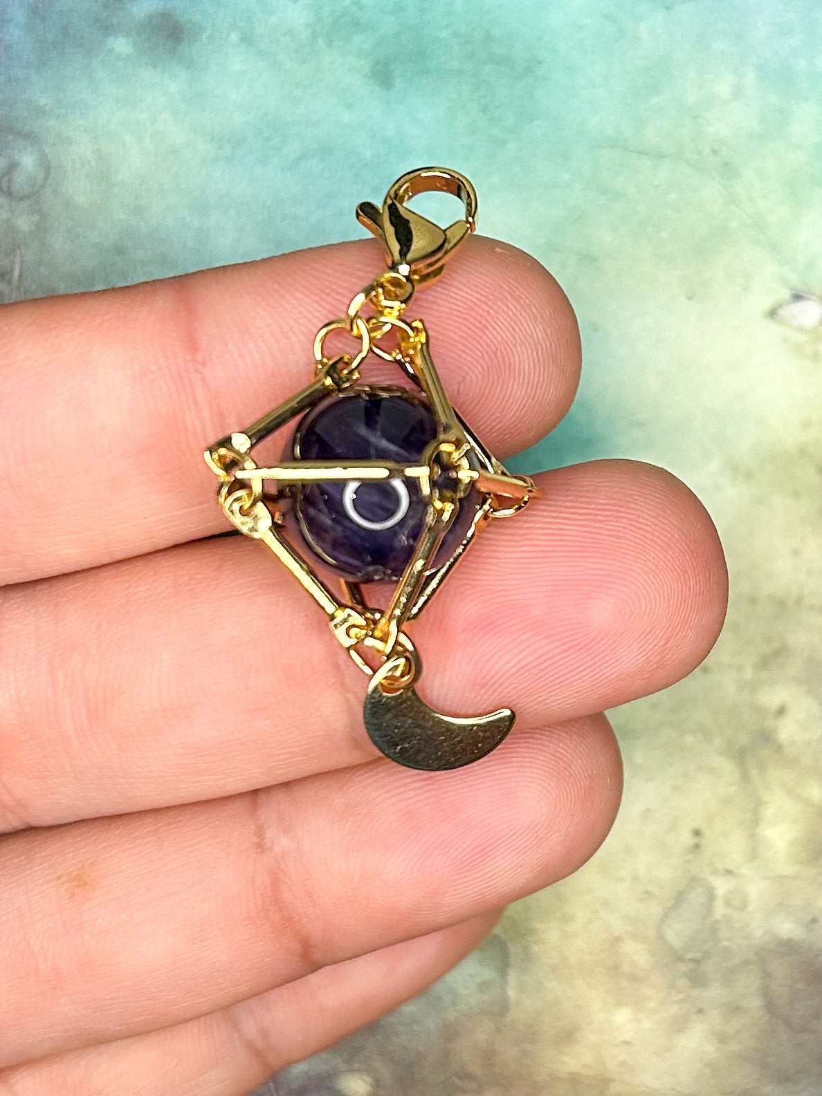 Amethyst Pendant AM205
