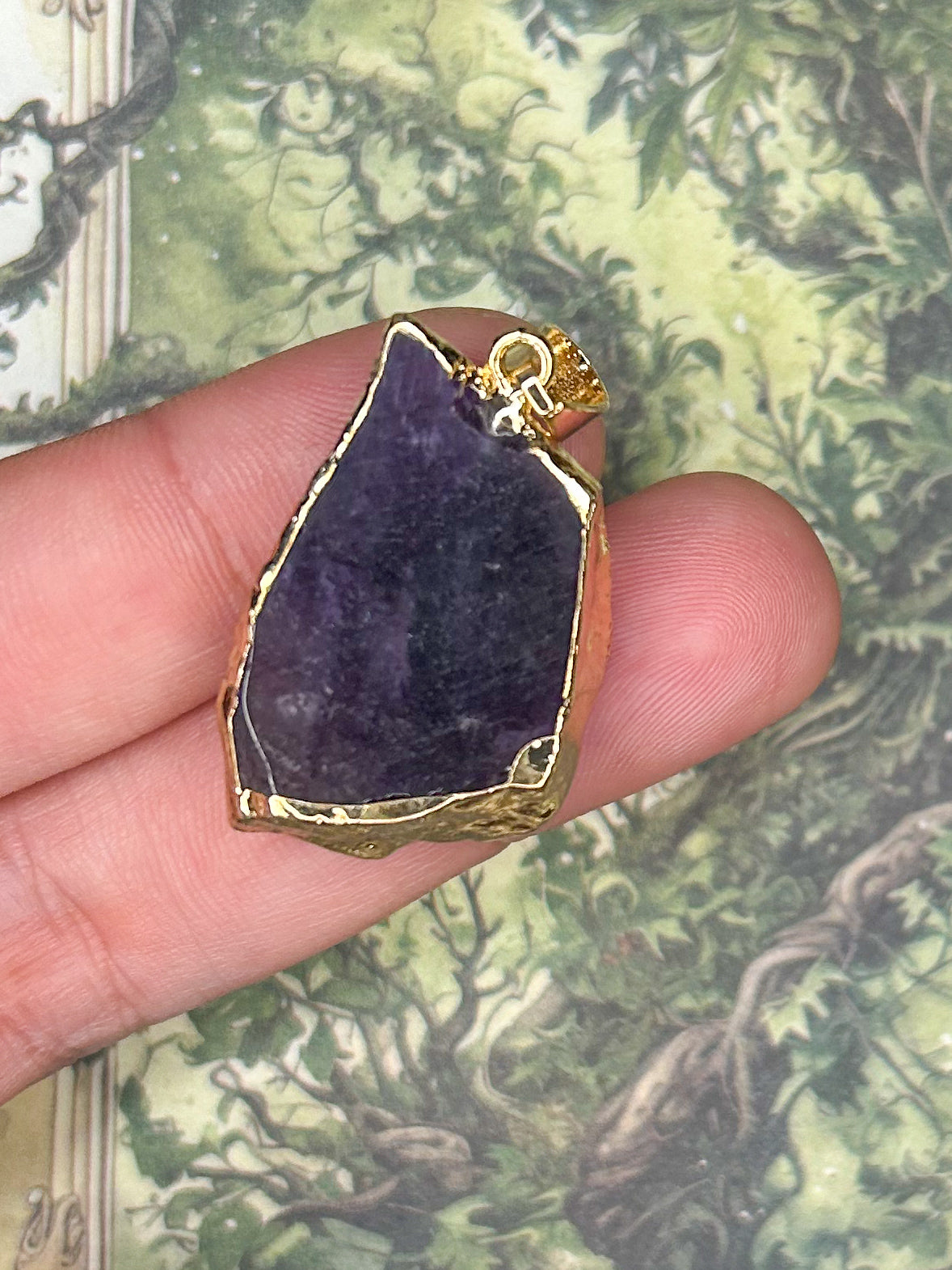 Amethyst Pendant AM199