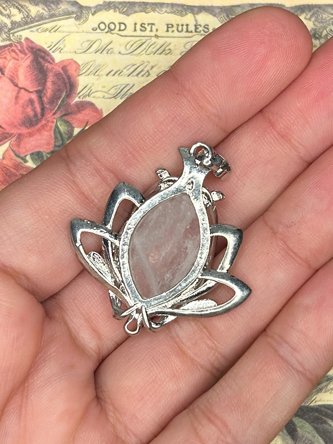 Clear Quartz Pendant 1QZ12