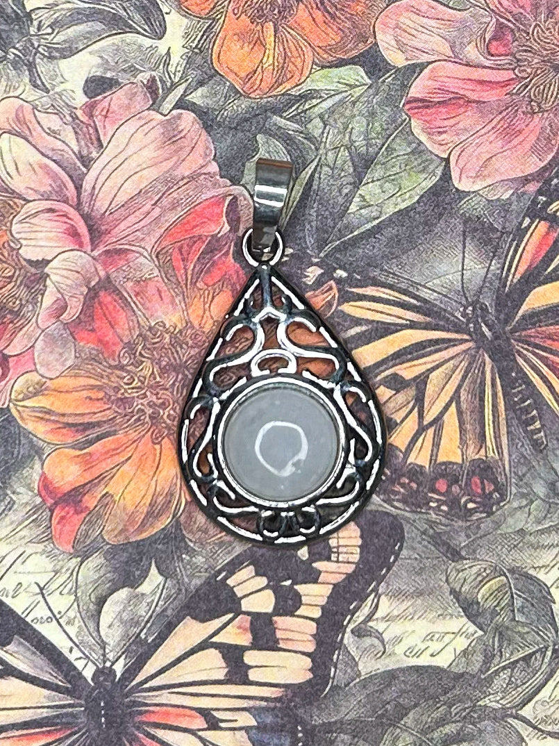 Clear Quartz Pendant 1QZ11