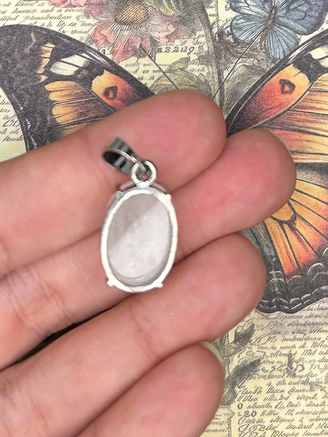 Clear Quartz Pendant 1QZ05