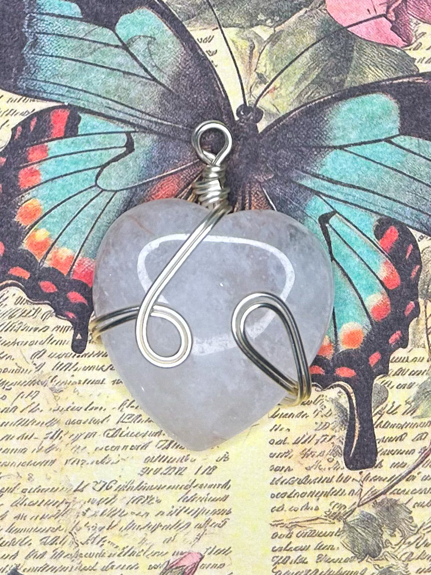 Clear Quartz Pendant 1QZ09