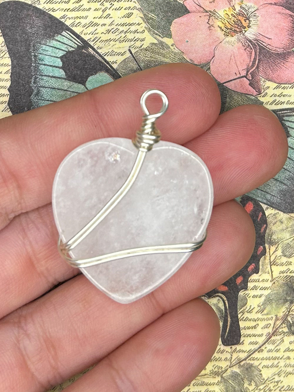 Clear Quartz Pendant 1QZ09