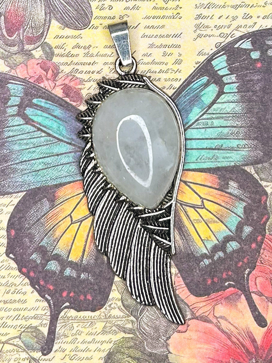 Clear Quartz Pendant 1QZ04
