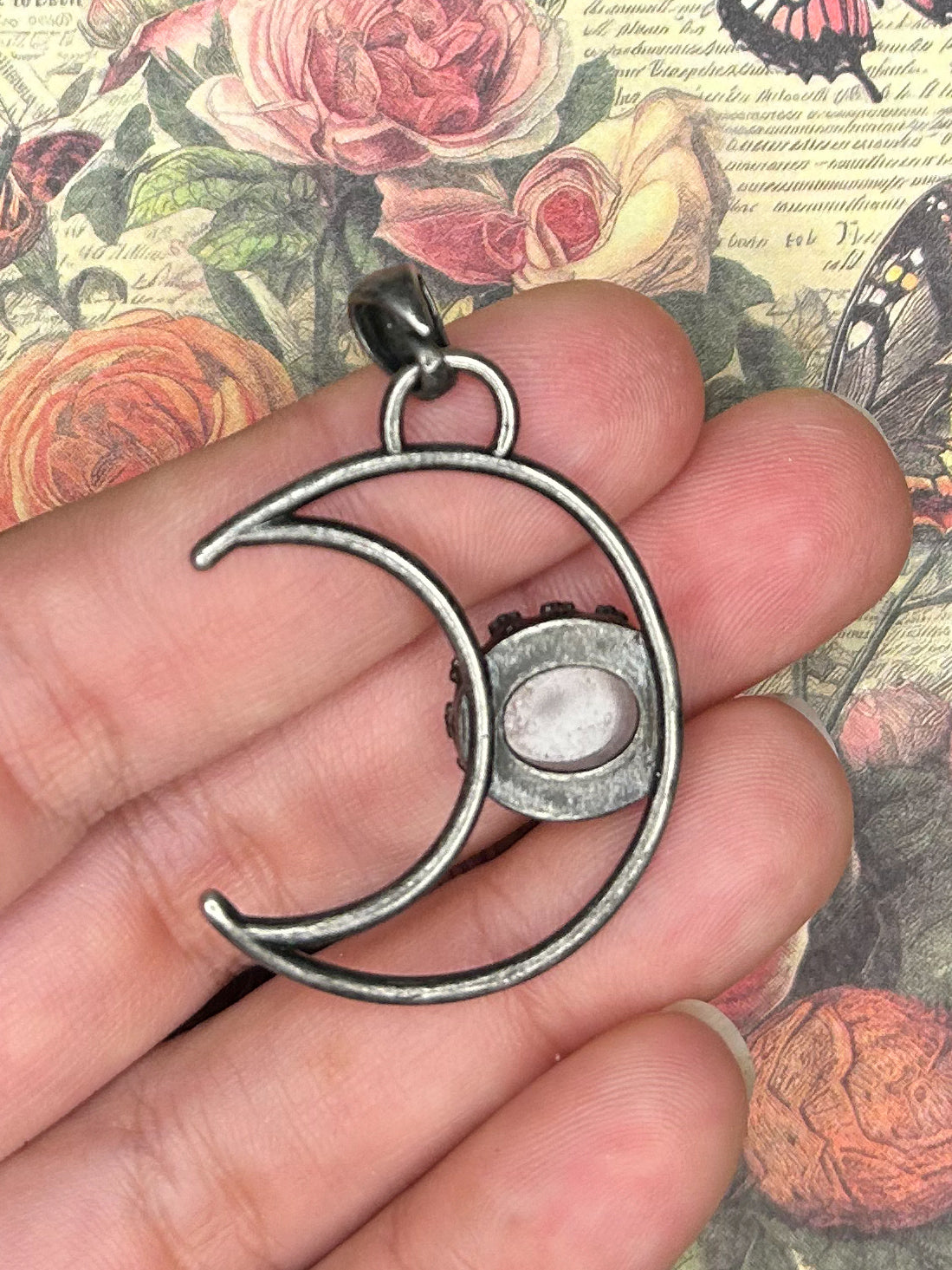 Clear Quartz Pendant 1QZ02