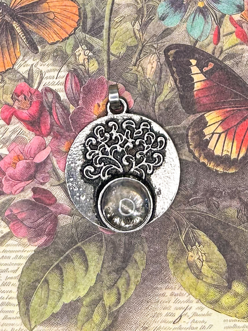 Clear Quartz Pendant 1QZ03