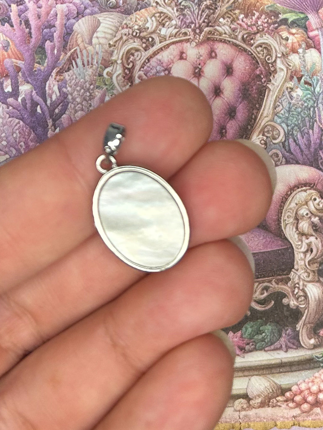 Shell Charm Pendant 1SH23