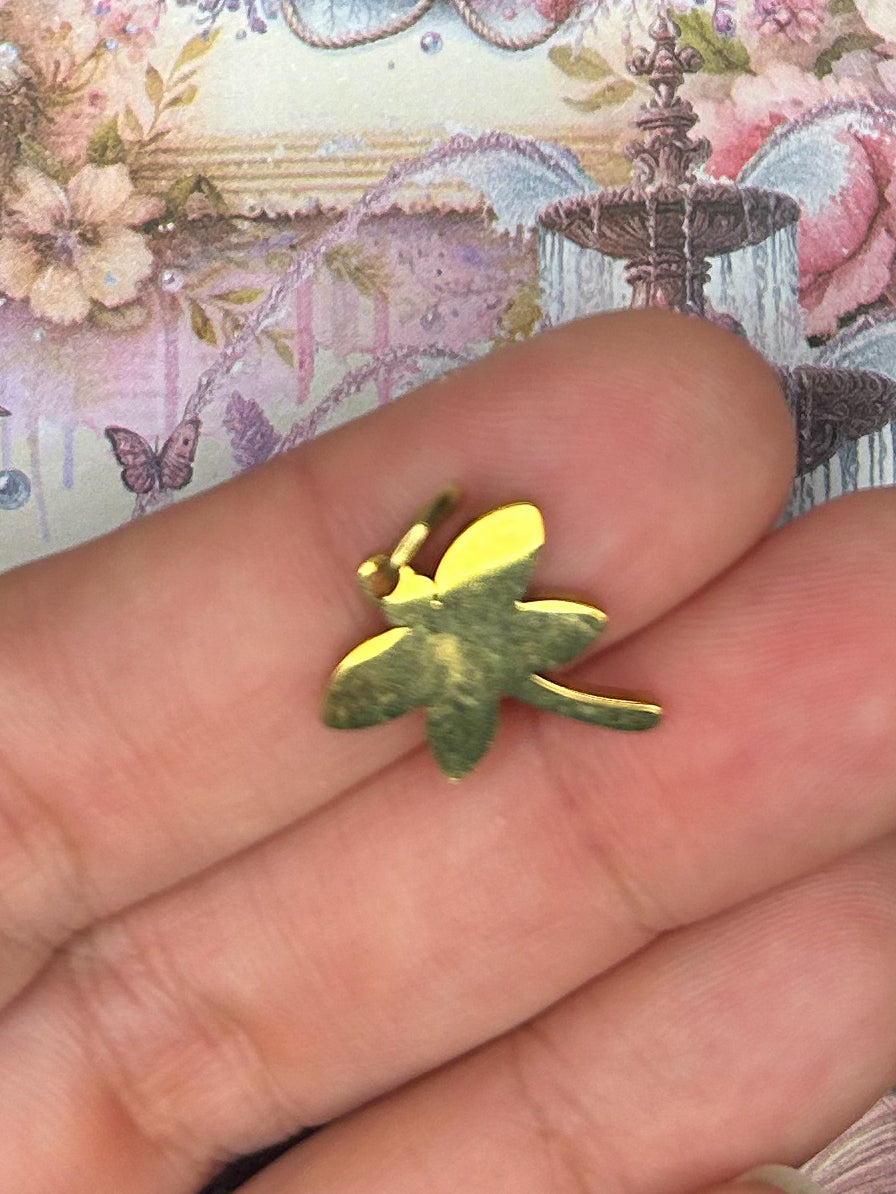 Shell Charm Pendant 1SH12