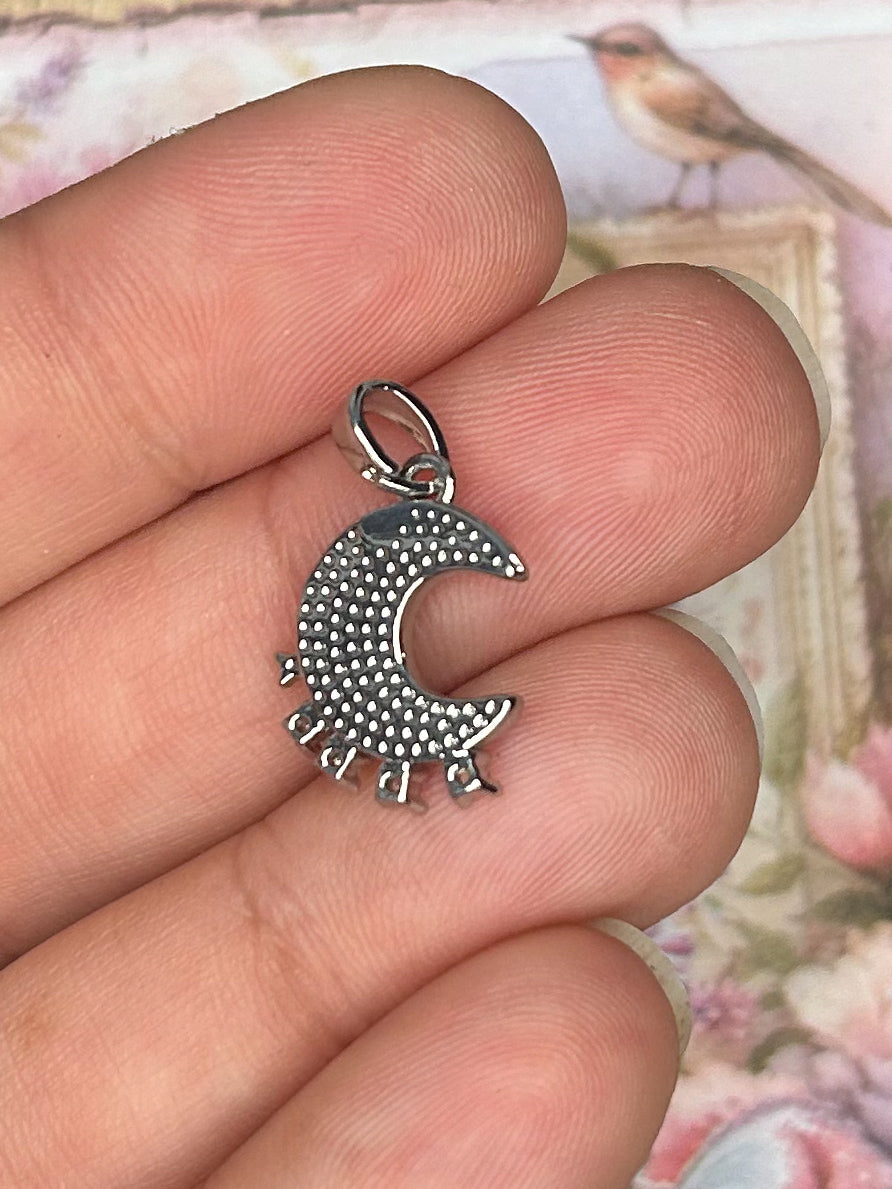 Shell Charm Pendant 1SH24
