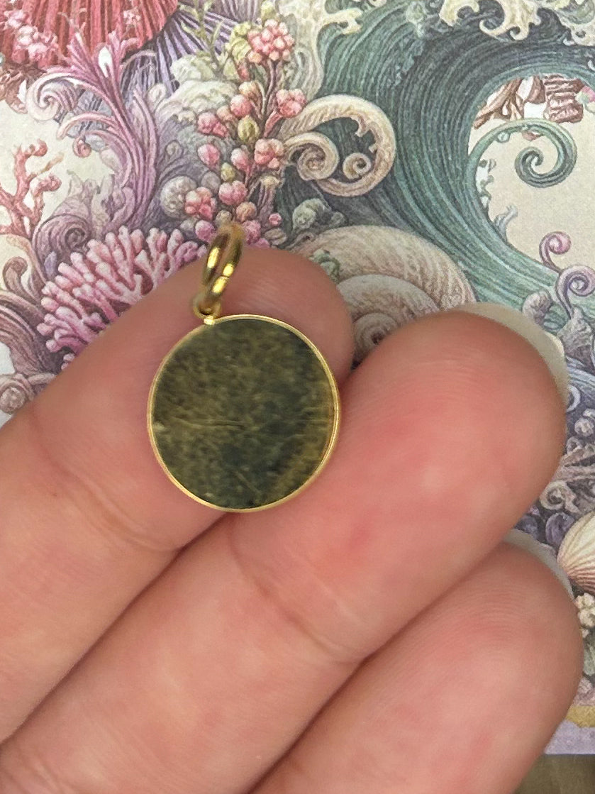 Shell Charm Pendant 1SH15