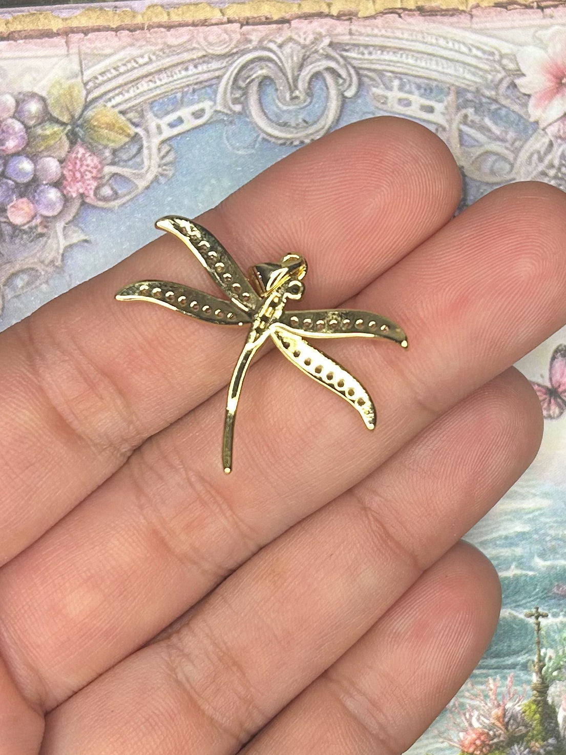 Charm Pendant 1GD40
