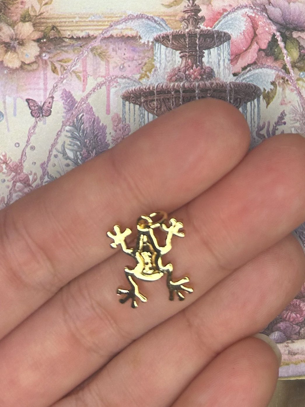 Charm Pendant 1GD12