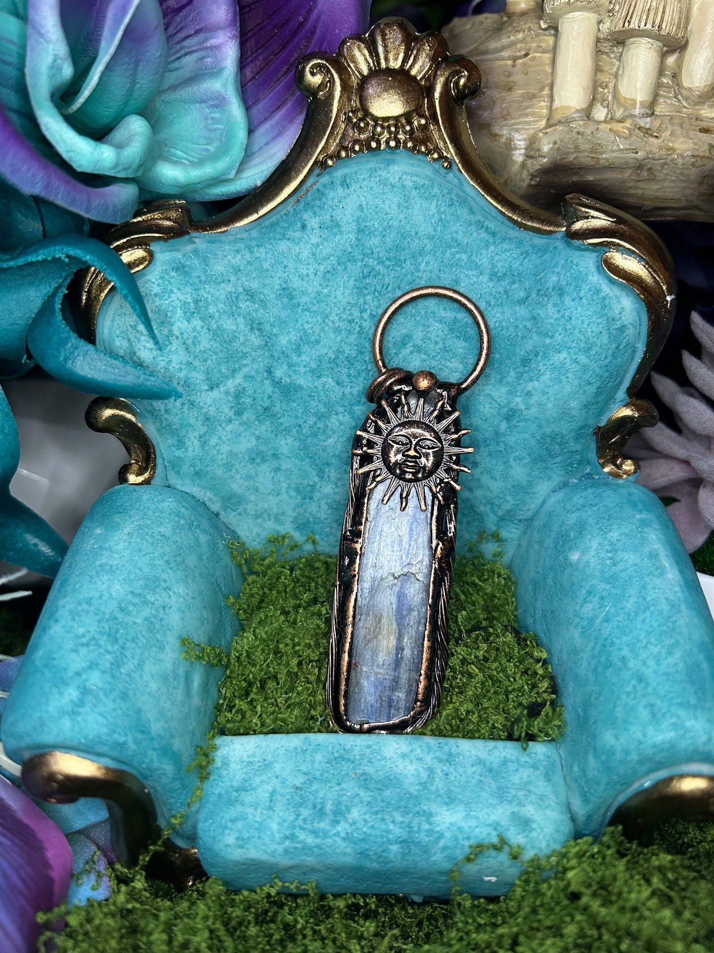 Kyanite Pendant KN04