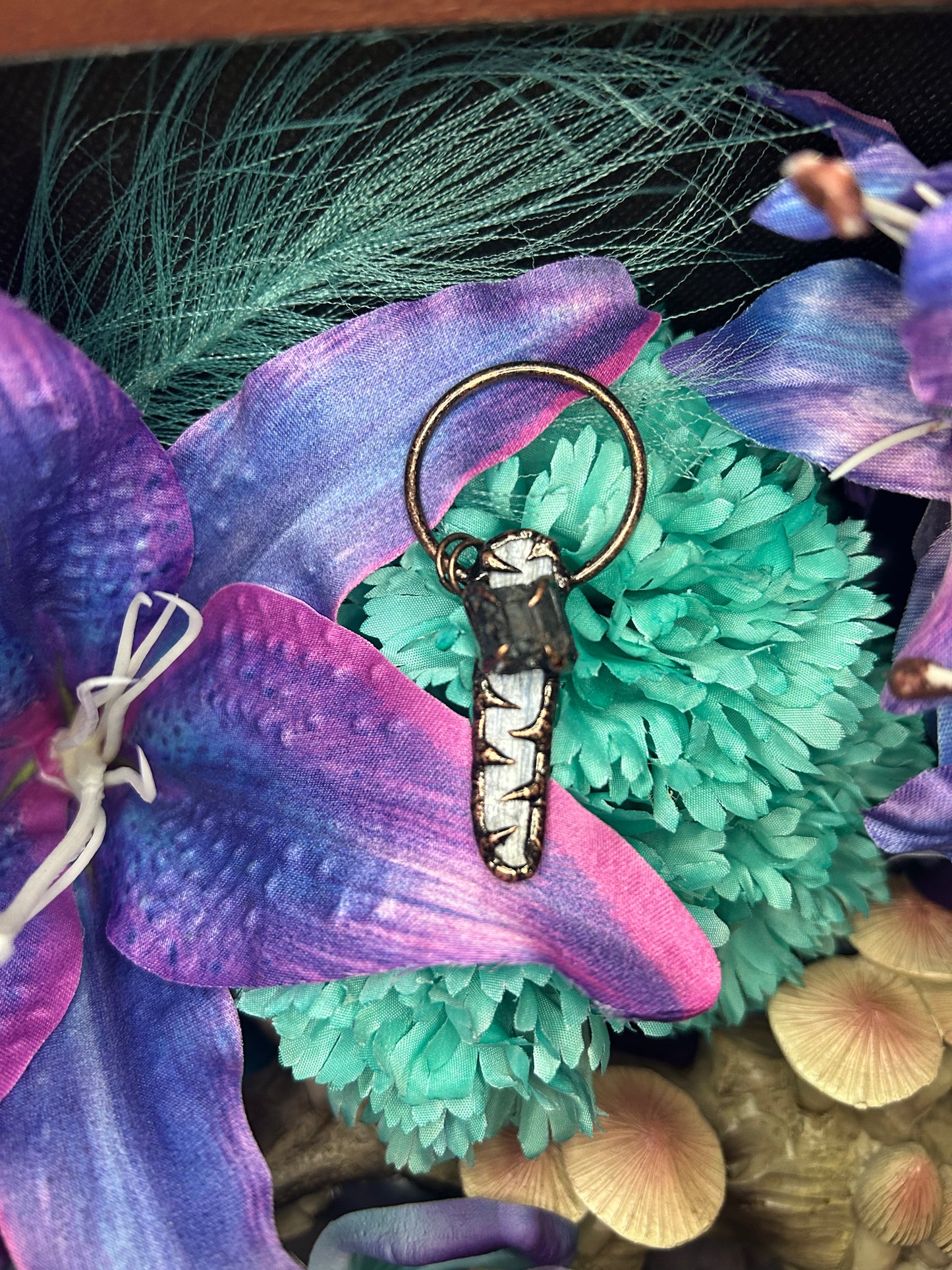 Kyanite Pendant KN06