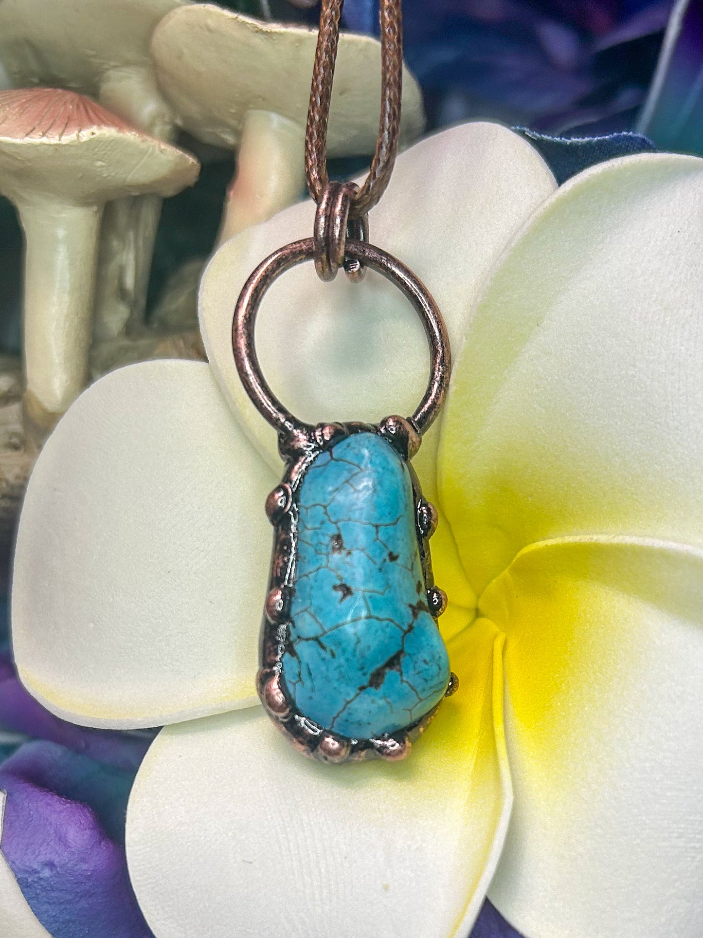 Turquoise Howlite Pendant TH03