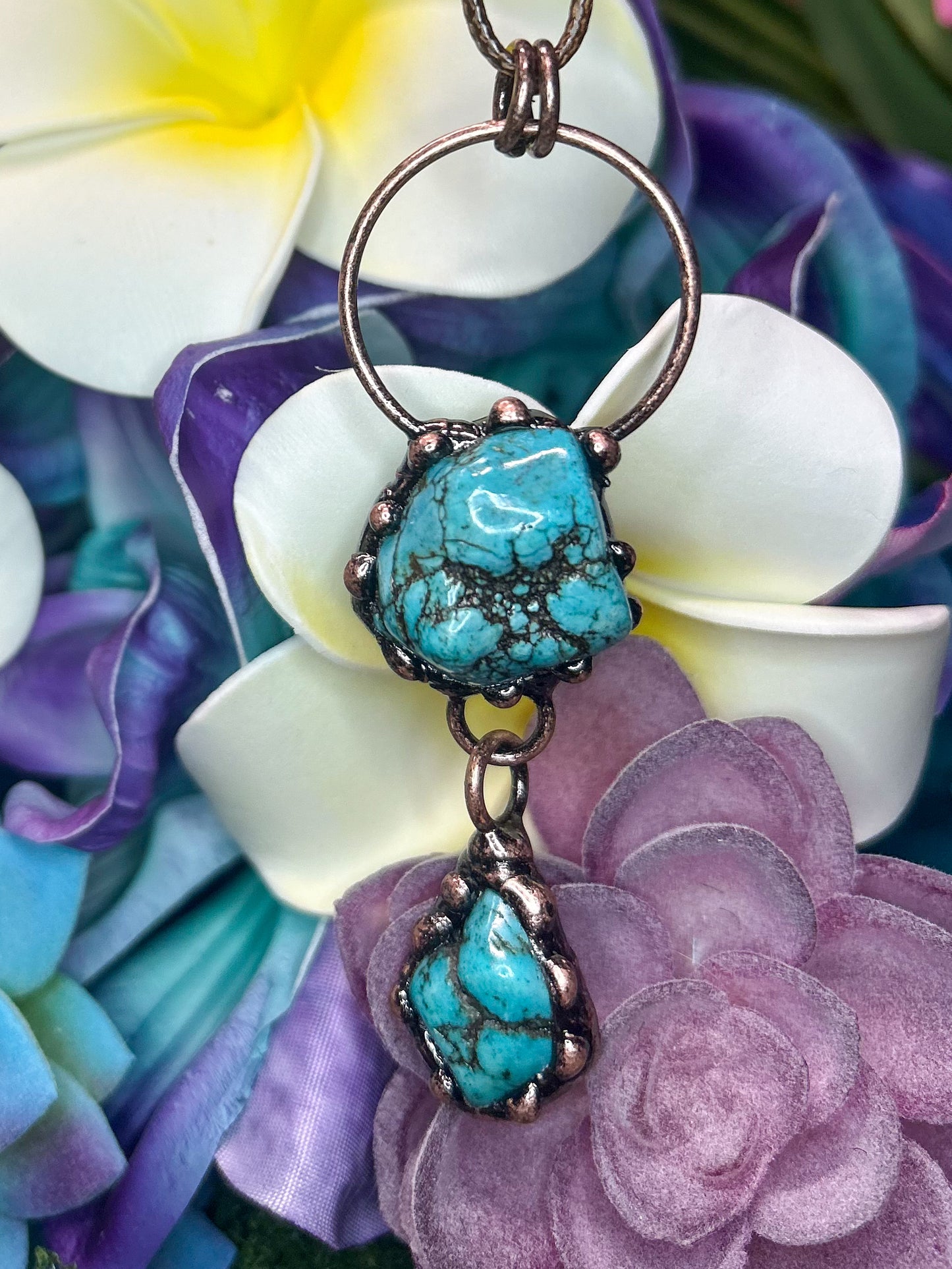 Turquoise Howlite Pendant TH06
