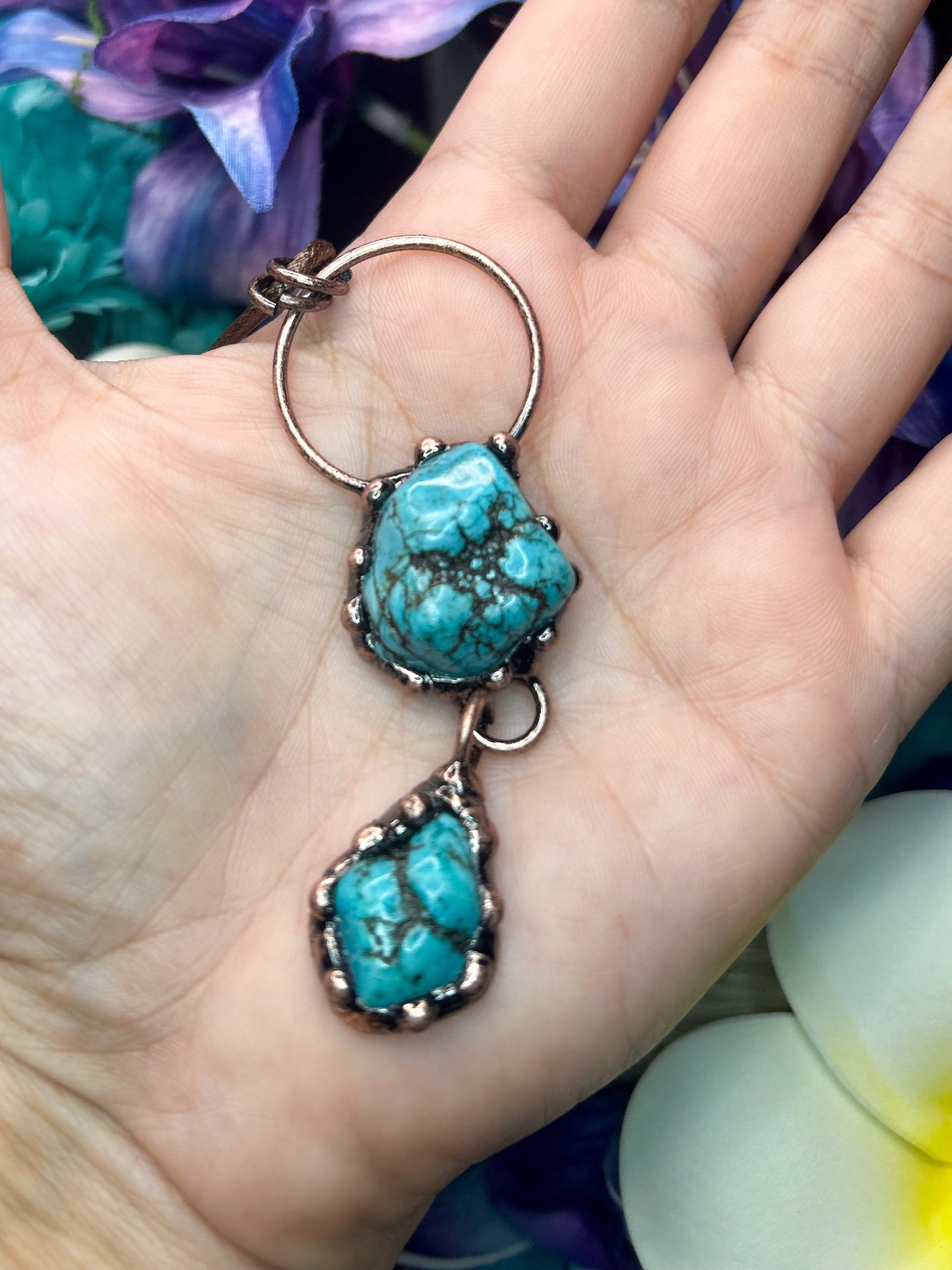 Turquoise Howlite Pendant TH06