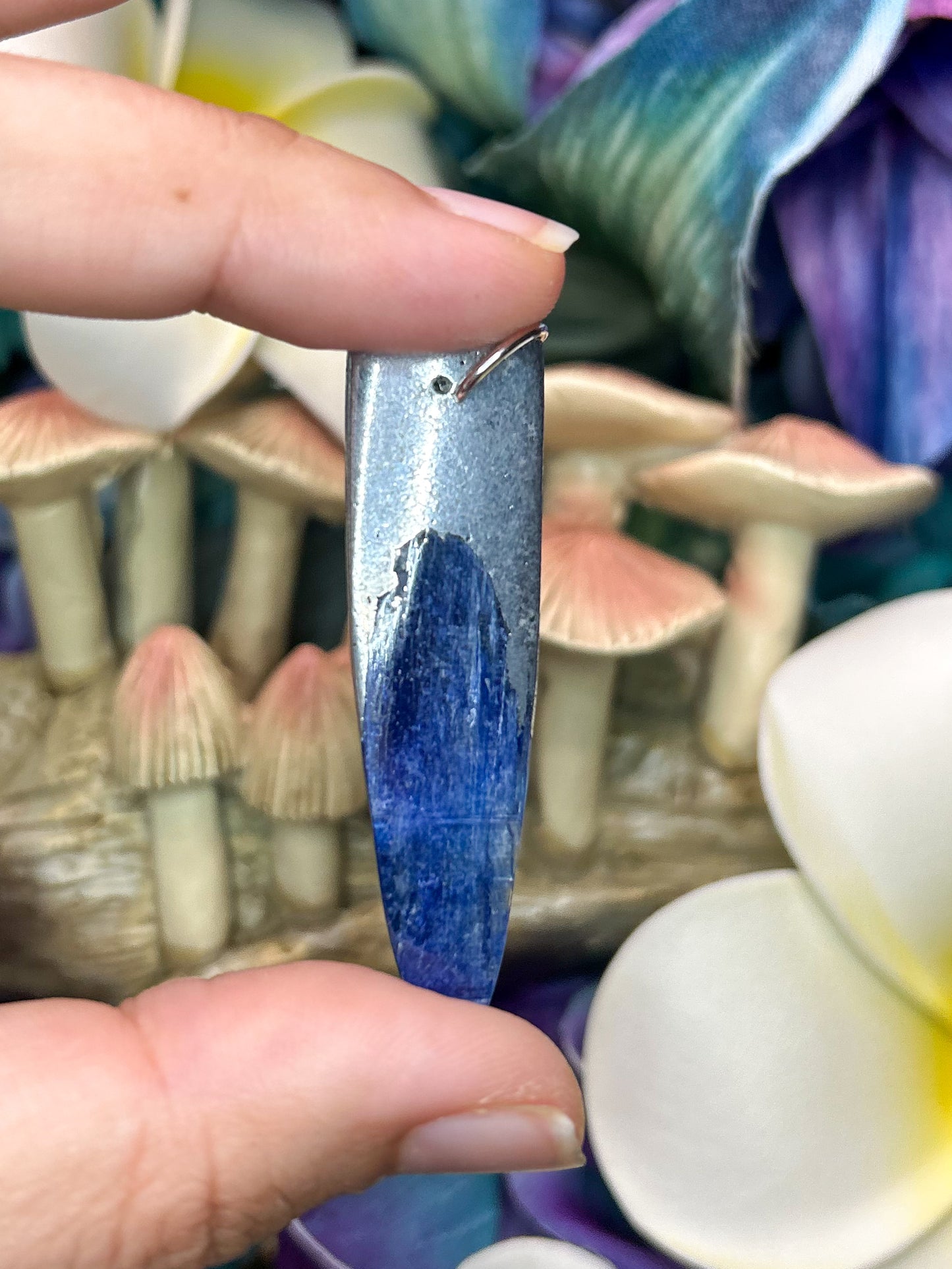 Kyanite Pendant KN14