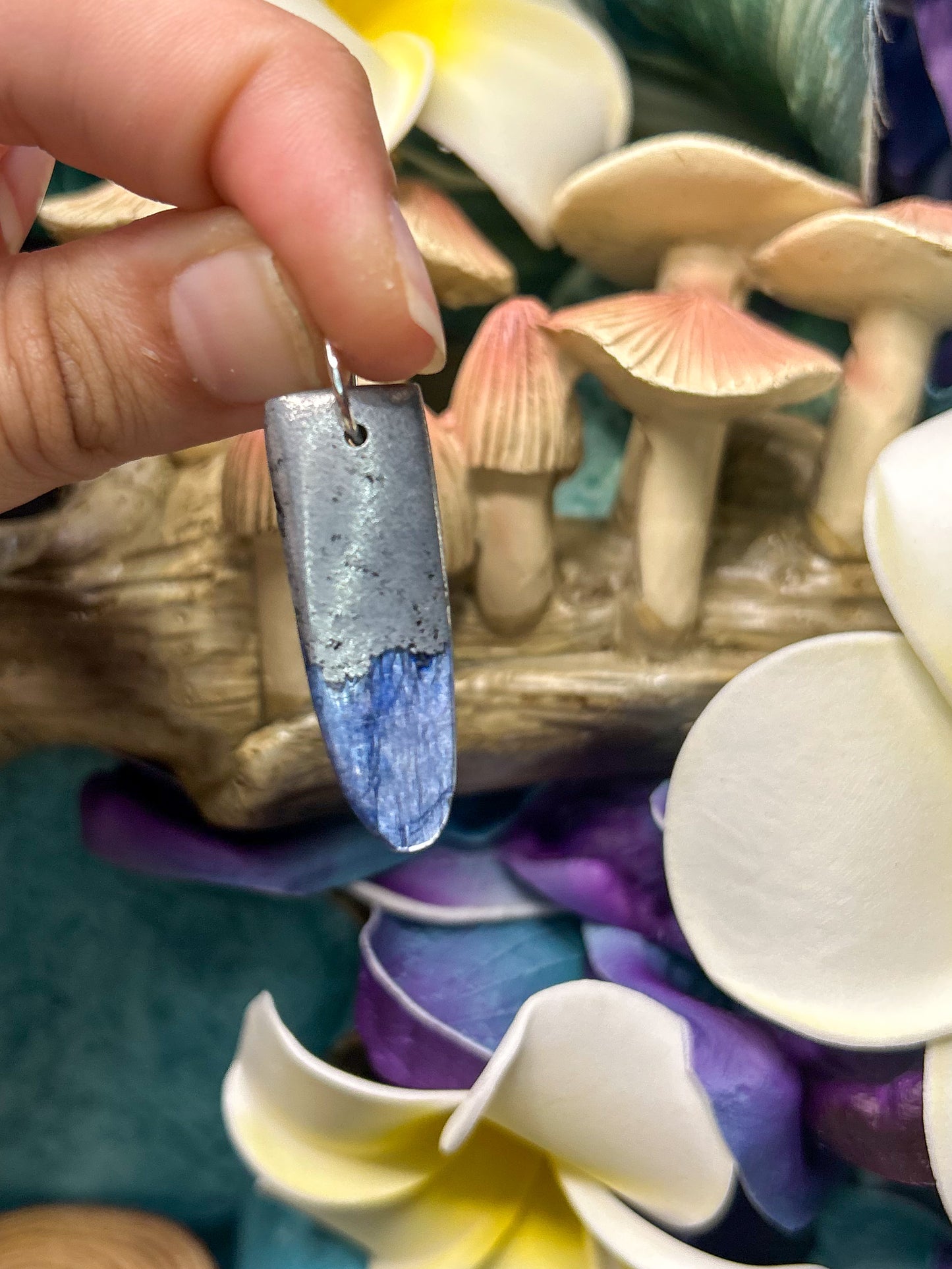 Kyanite Pendant KN15