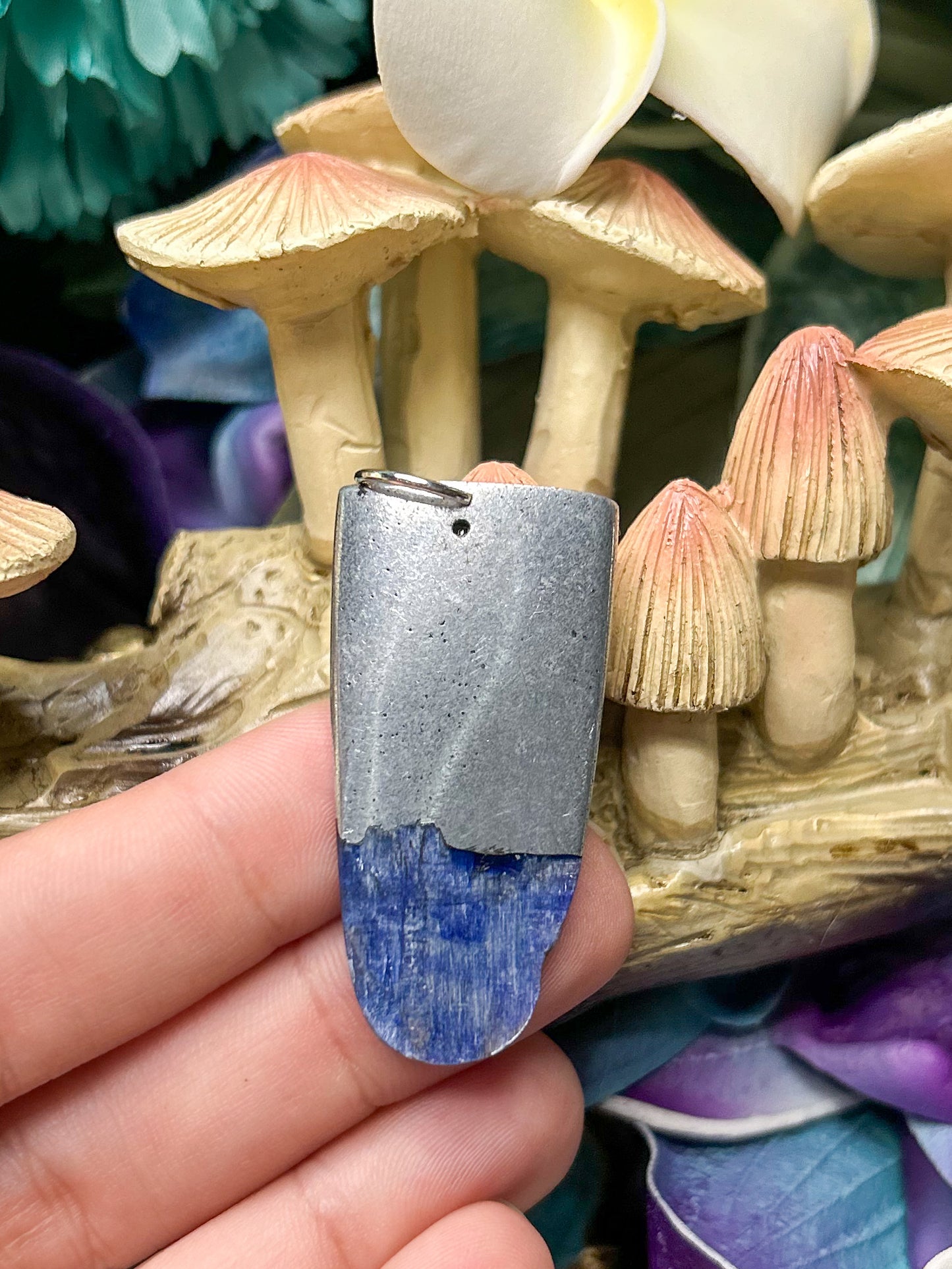 Kyanite Pendant KN17