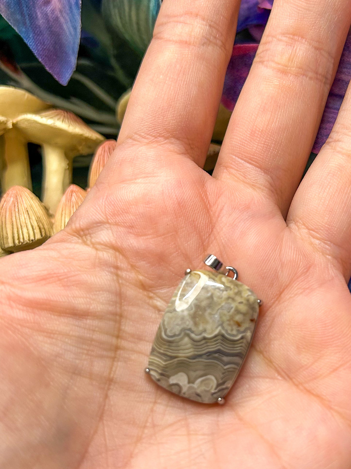 Crazy Lace Agate Pendant CL02
