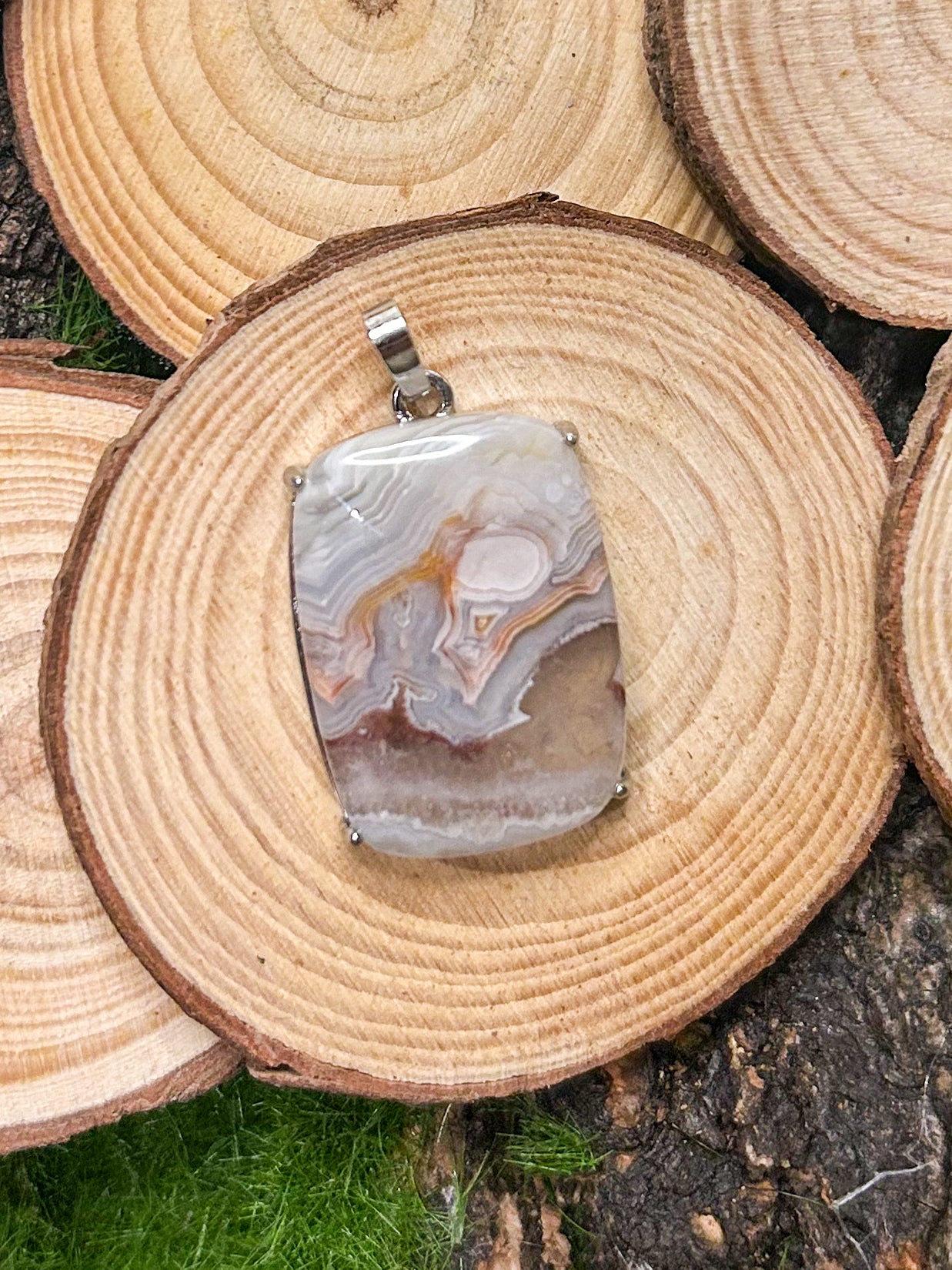 Crazy Lace Agate Pendant CL05