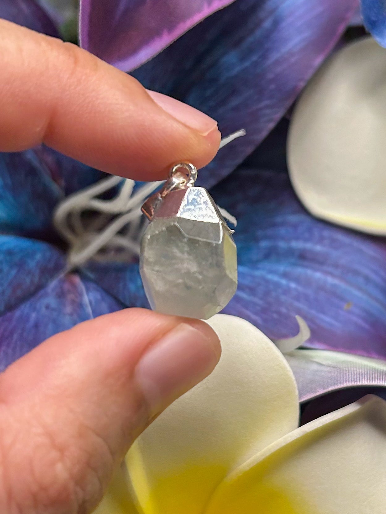 Prehnite Pendant PH01