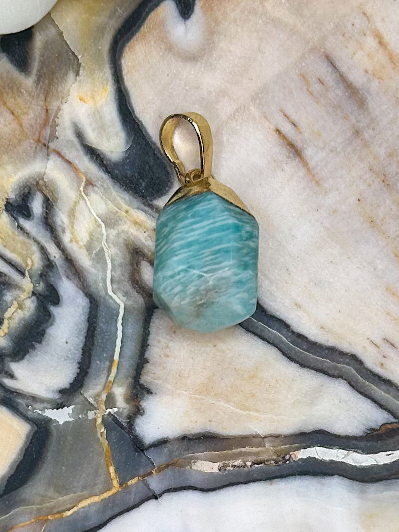 Amazonite Pendant AZ32