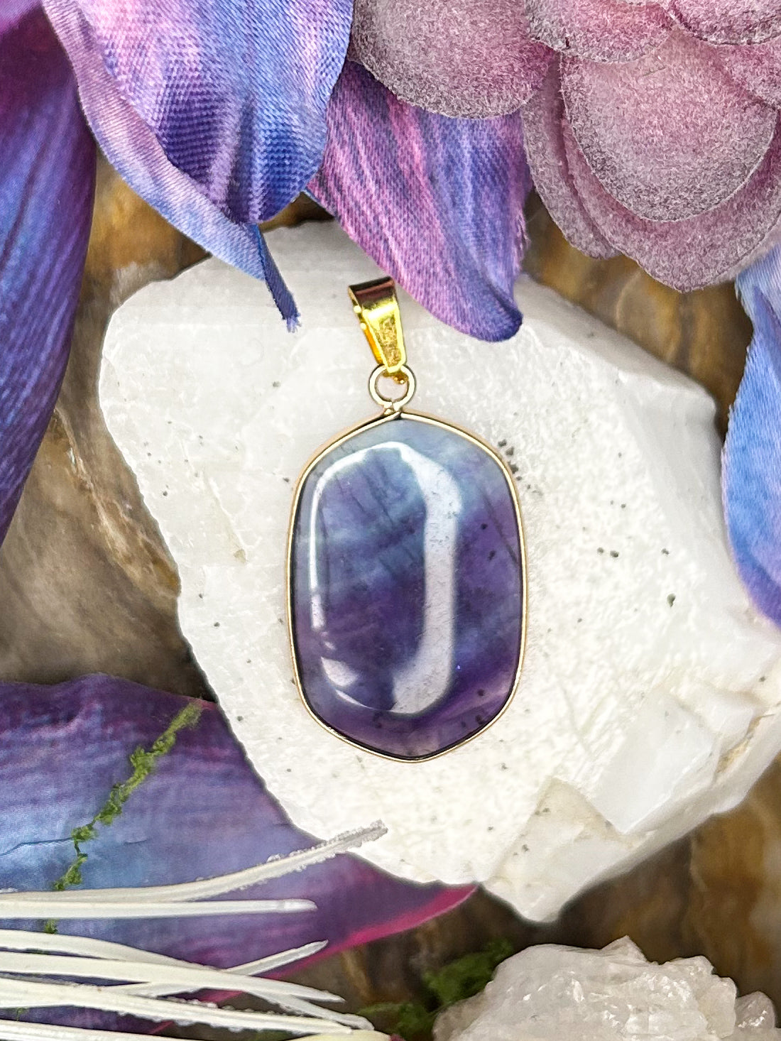 Fluorite Pendant FL18
