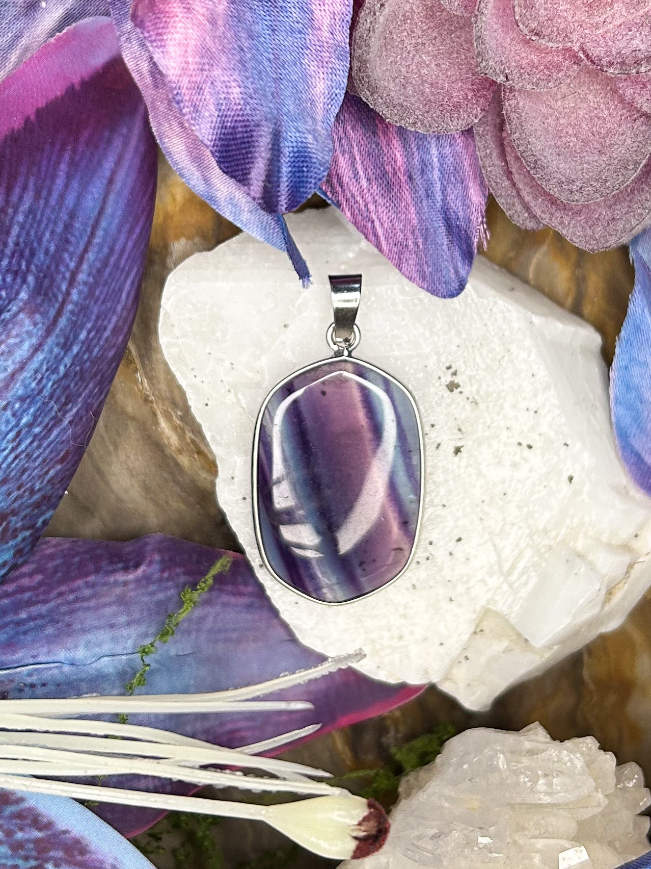 Fluorite Pendant FL19