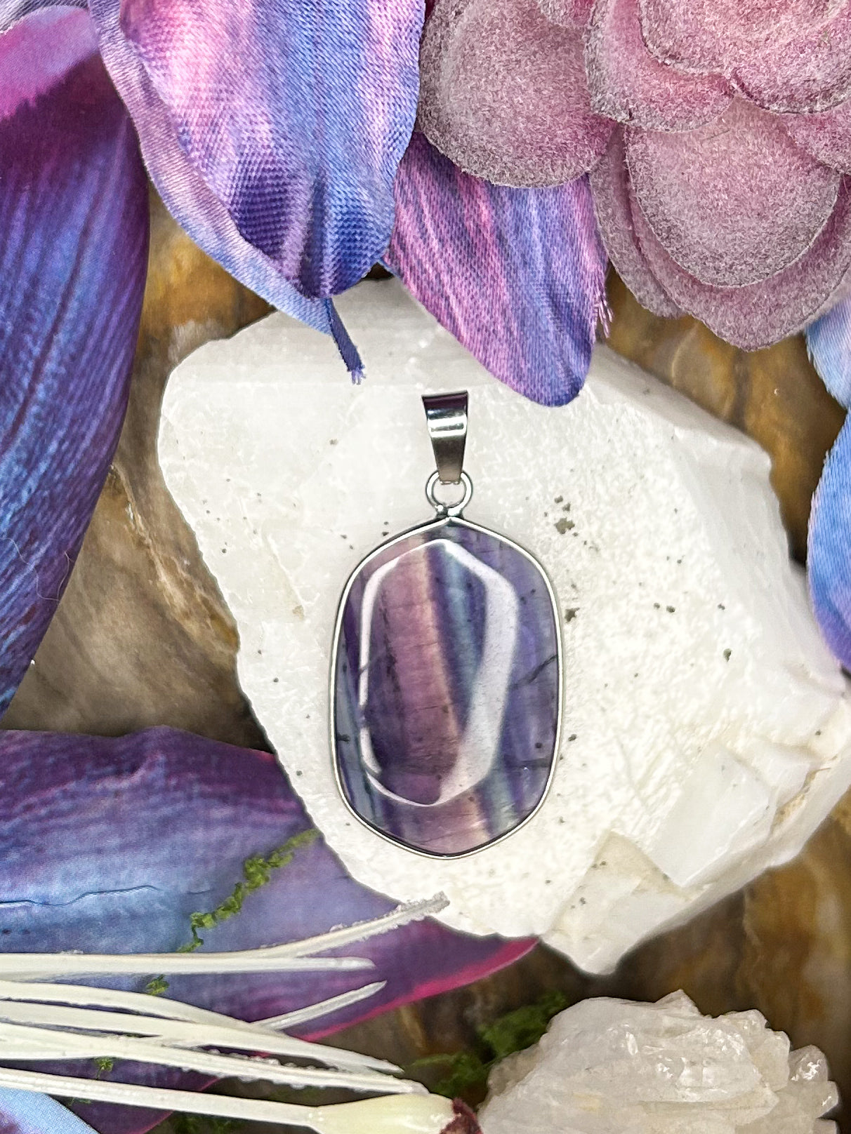 Fluorite Pendant FL20