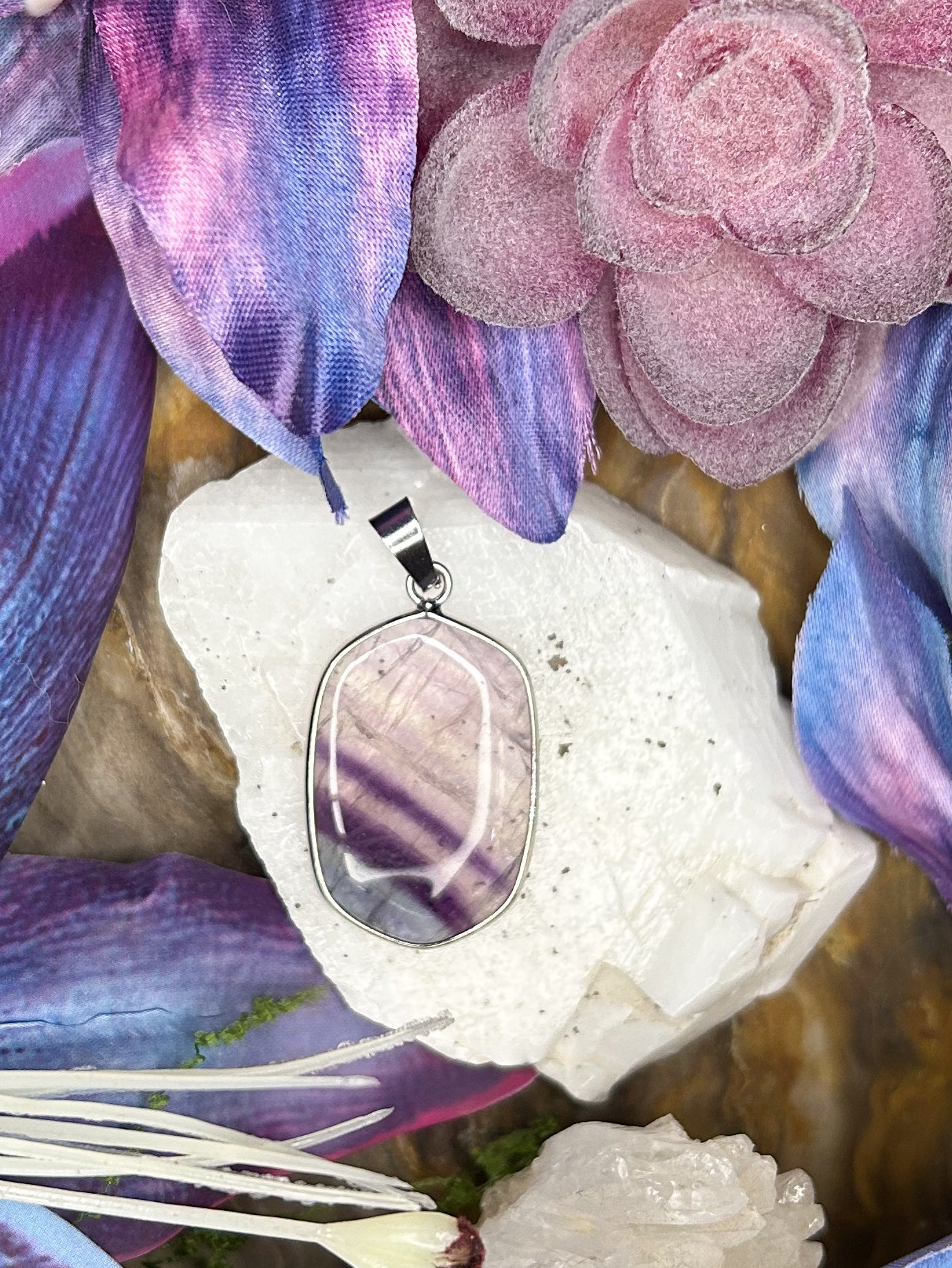 Fluorite Pendant FL21