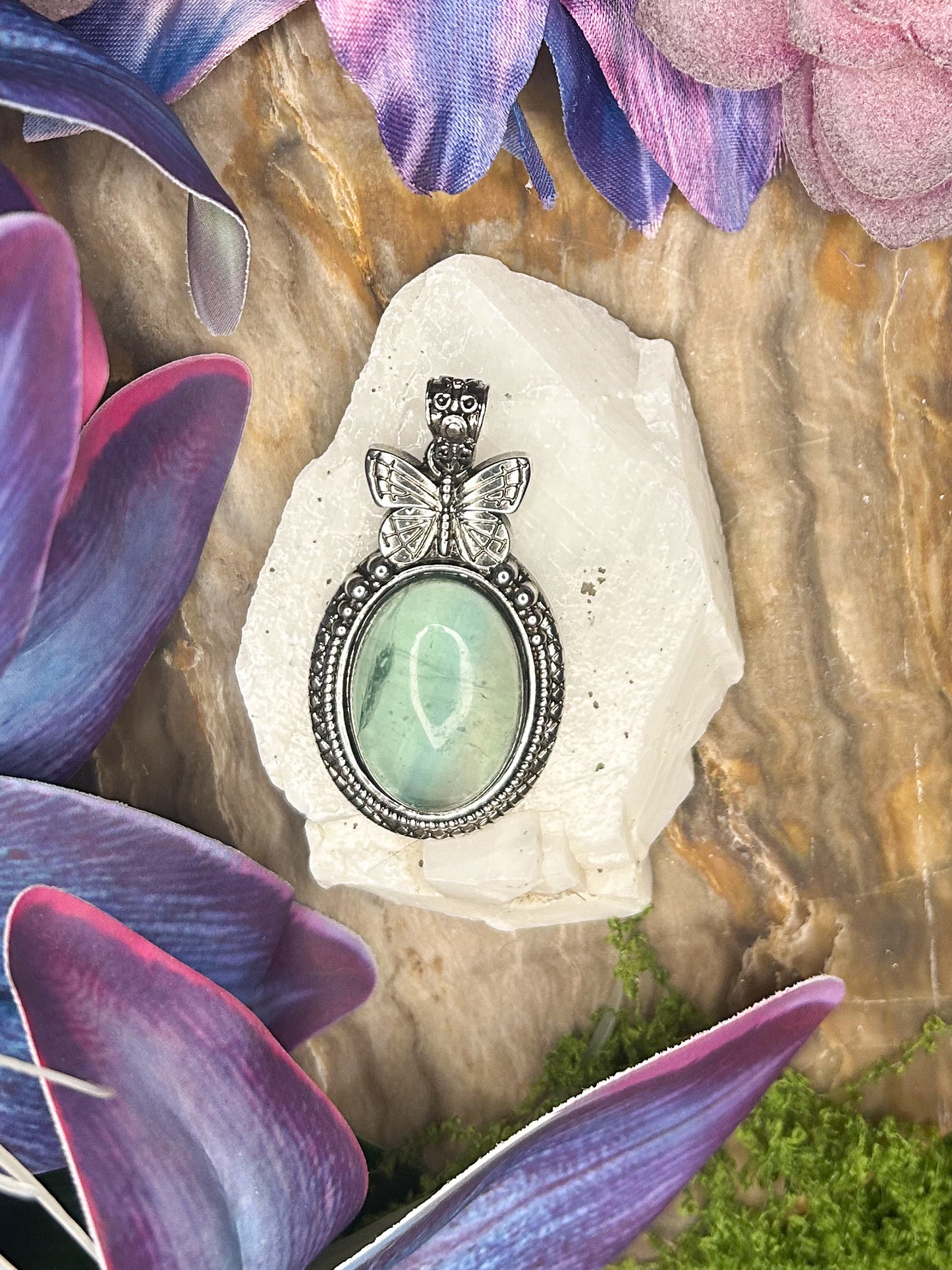 Fluorite Pendant FL64