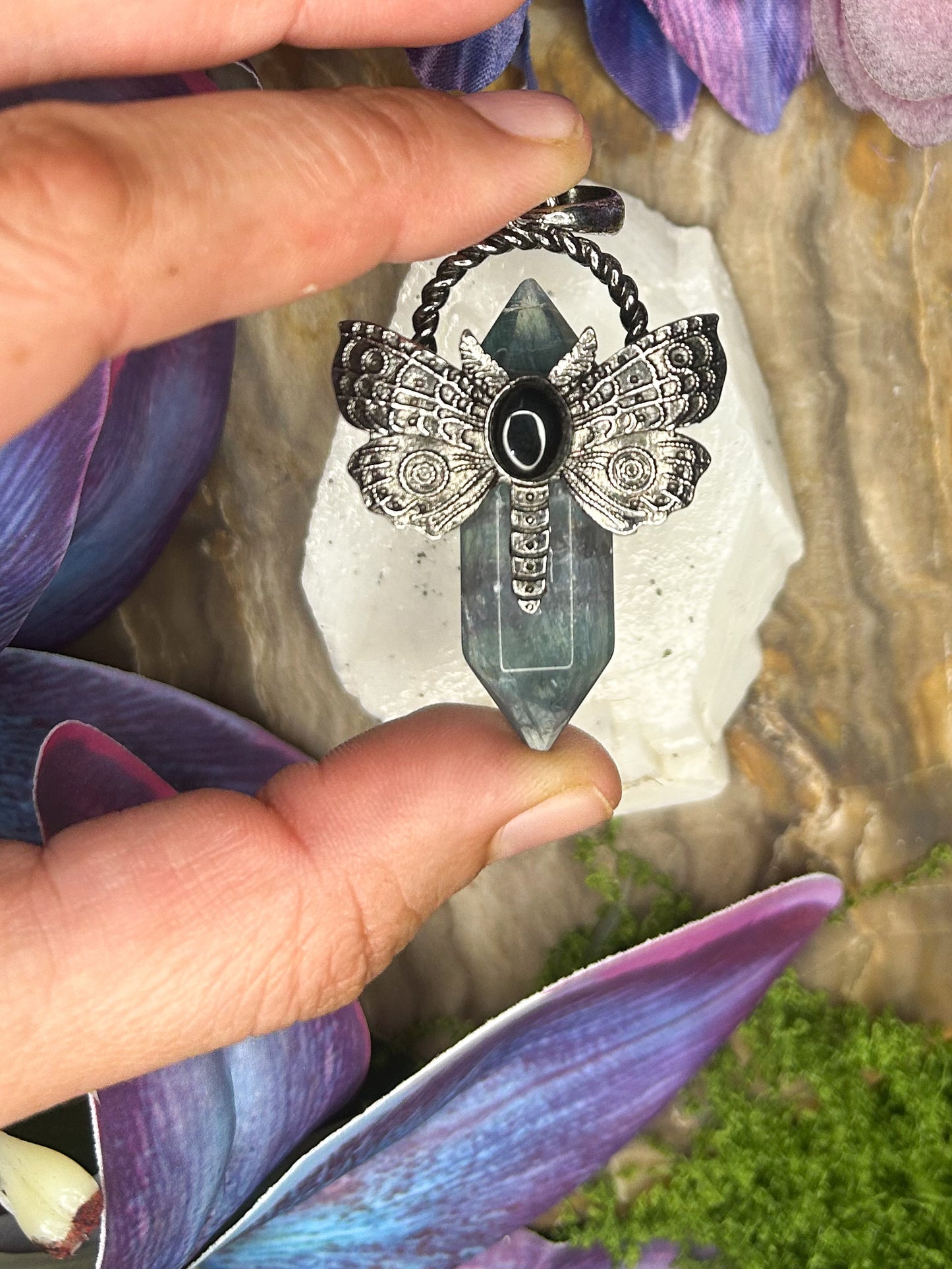 Fluorite Pendant FL55