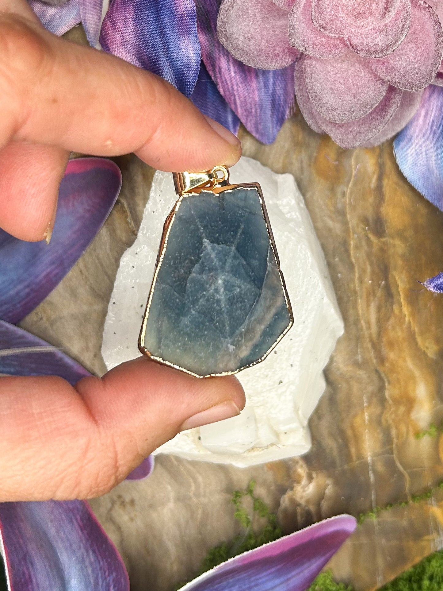 Fluorite Pendant FL72