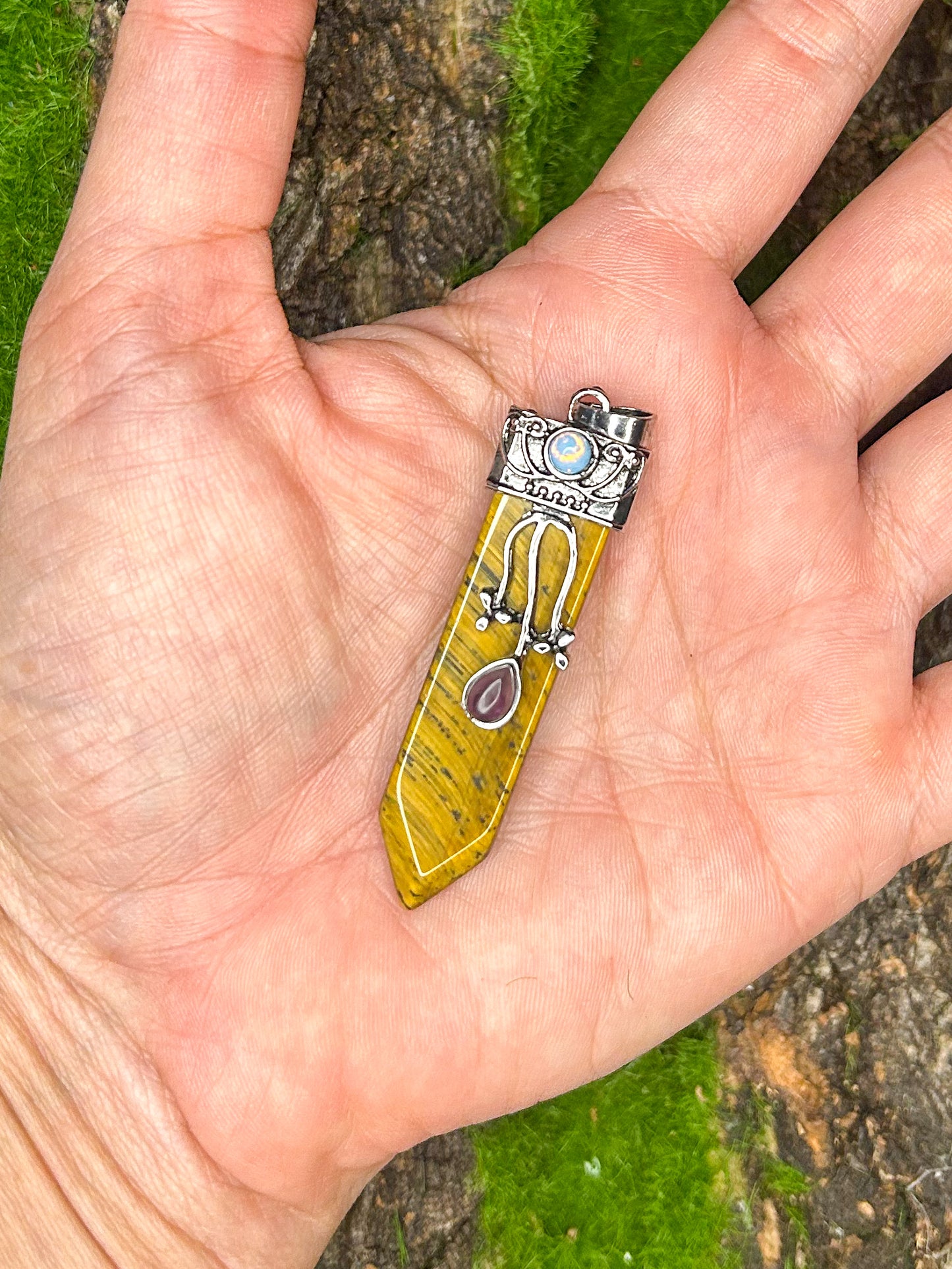 Tiger’s Eye Pendant TG25