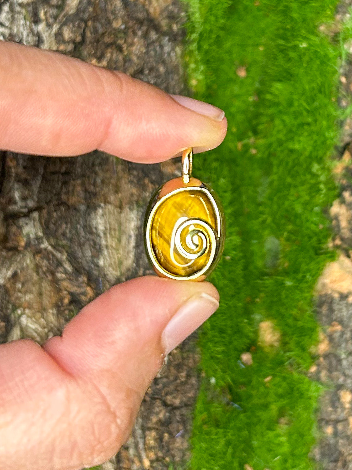 Tiger’s Eye Pendant TG14