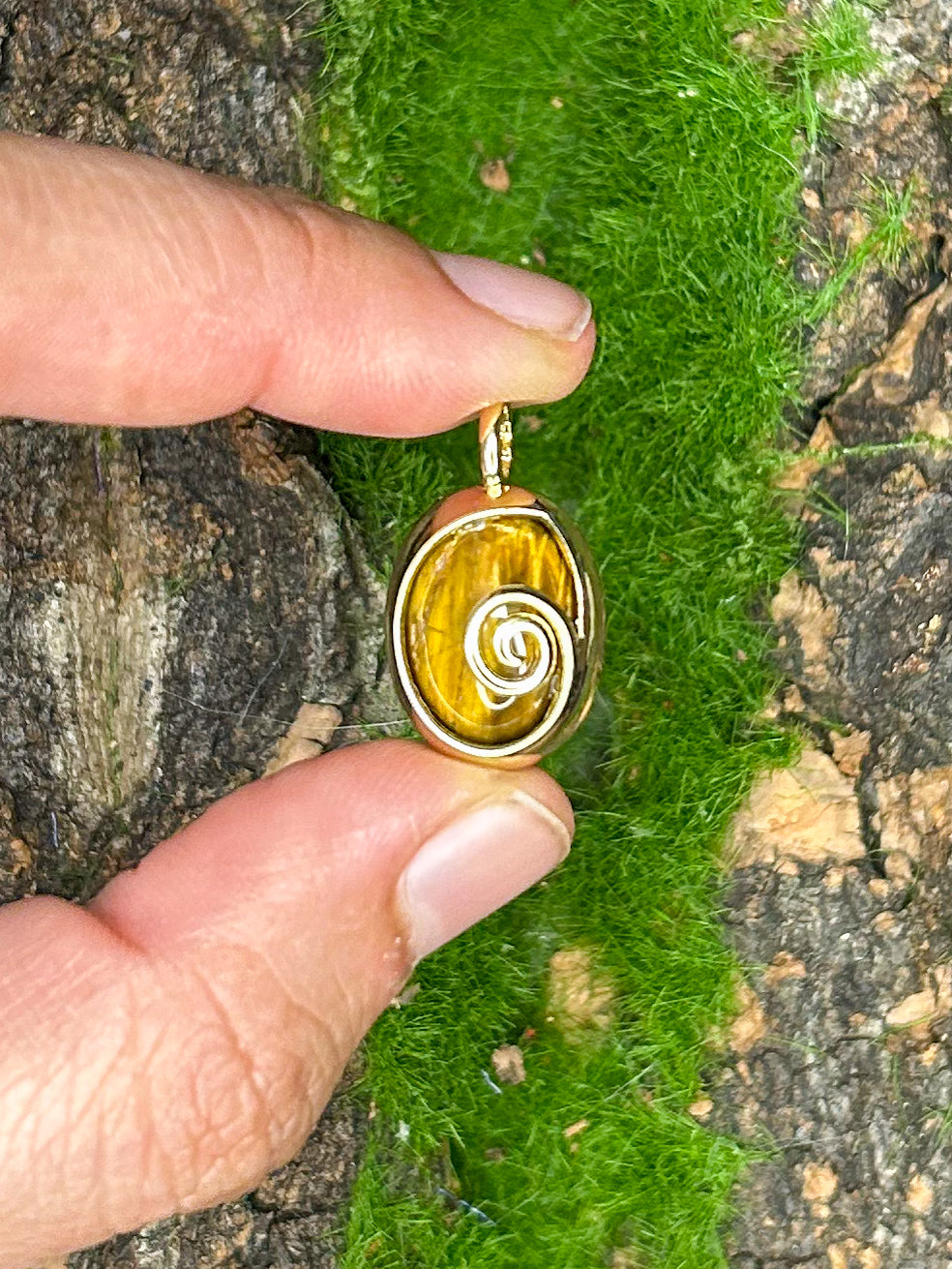 Tiger’s Eye Pendant TG15